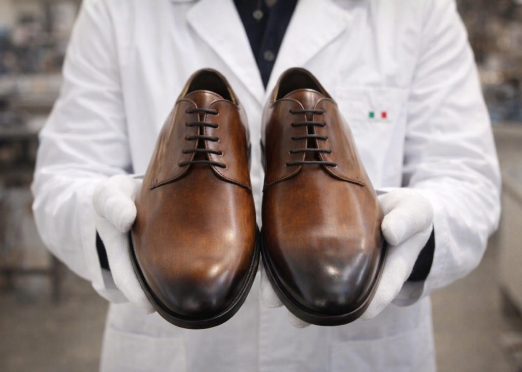 Shoe Finishing showing Light Burnish and Heavy Burnish at Toe for Leather Shoe