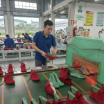 Steam Mulling and Shoe Last Inserting Process
